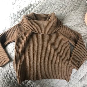 Brown sweater